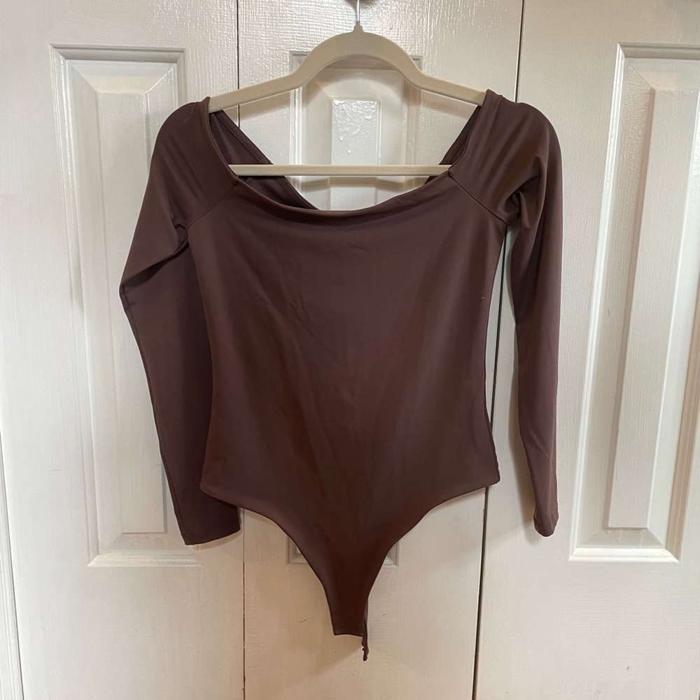 Nuuds off the shoulder body suit Coffee